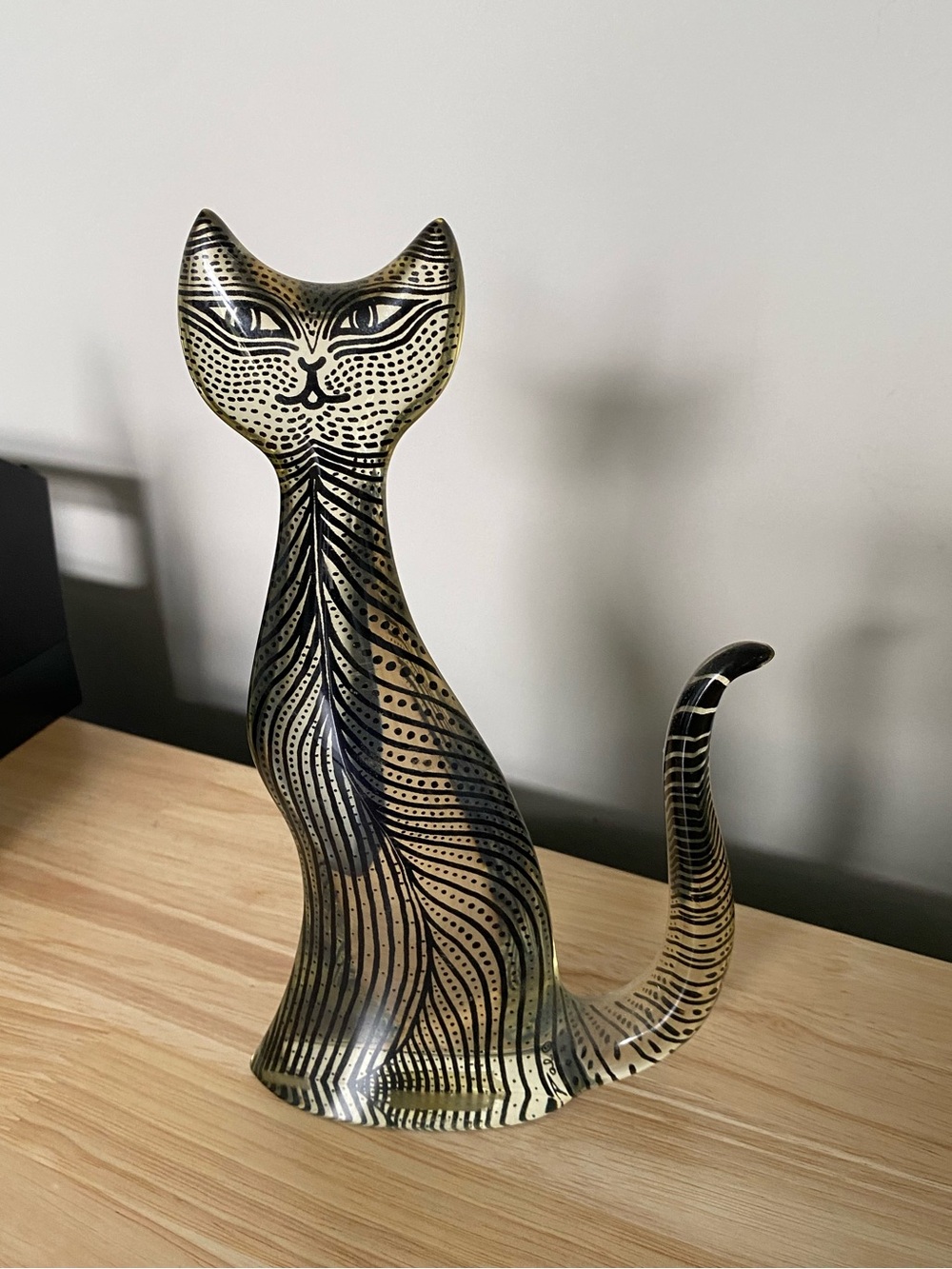 Vintage Abraham Palatnik 8" Lucite Cat Figurine Statue New Condition - Picture 5 of 5